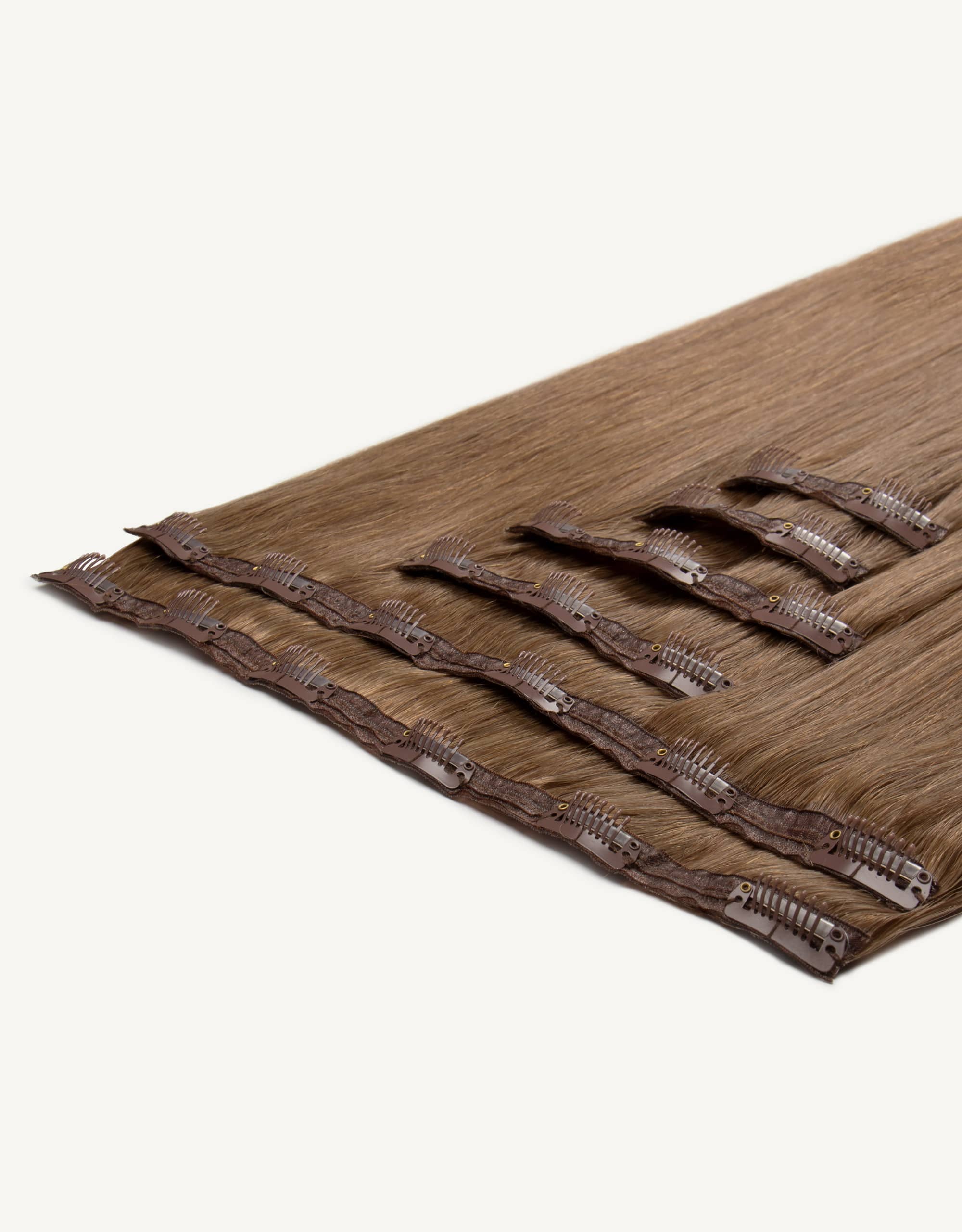 Clip In Deluxe Plus - Colour 8 Length 24"