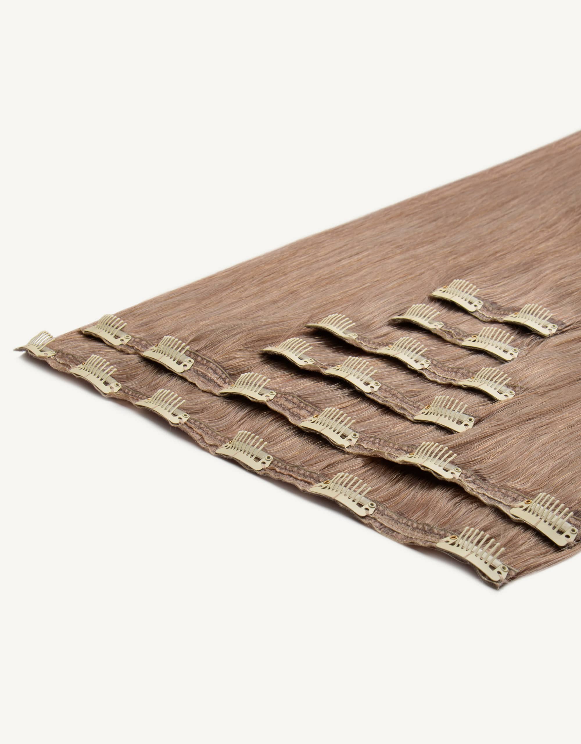 Clip In Deluxe Plus - Colour 9 Length 20"